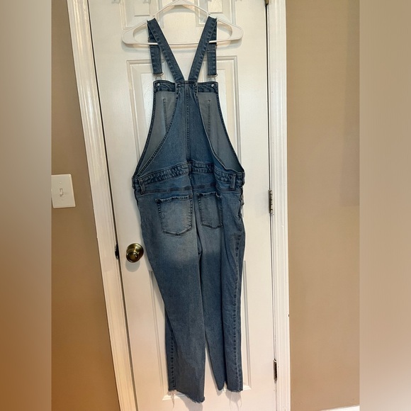 Maternity overalls ๐คฐ๐ - Picture 4 of 6